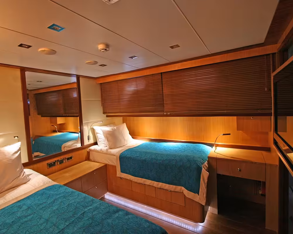 248040839-getaway-twin-cabin
